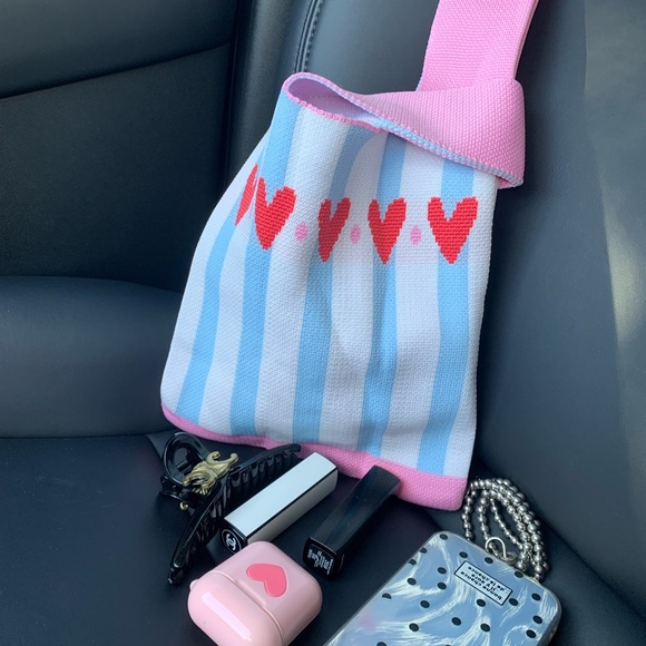 Handbags - Mini tote style knit bag